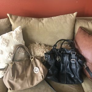 Authentic Michael Kors purses . In great condition $50 each